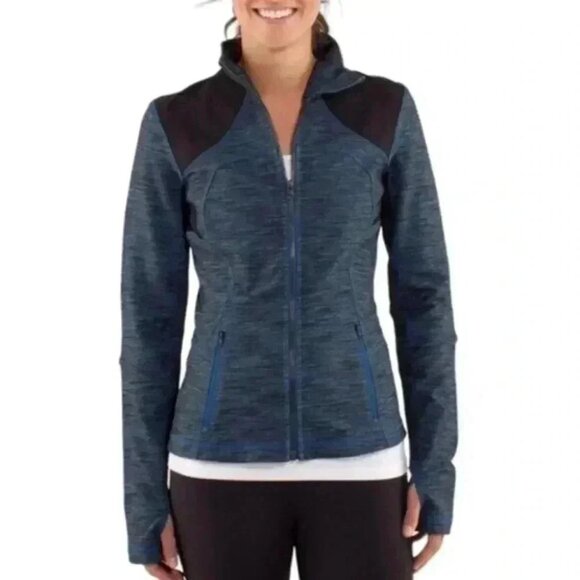 Lululemon Forme Jacket Reversible Slub Denim Limitless Blue 11/2012 Women's 6 - Picture 3 of 14